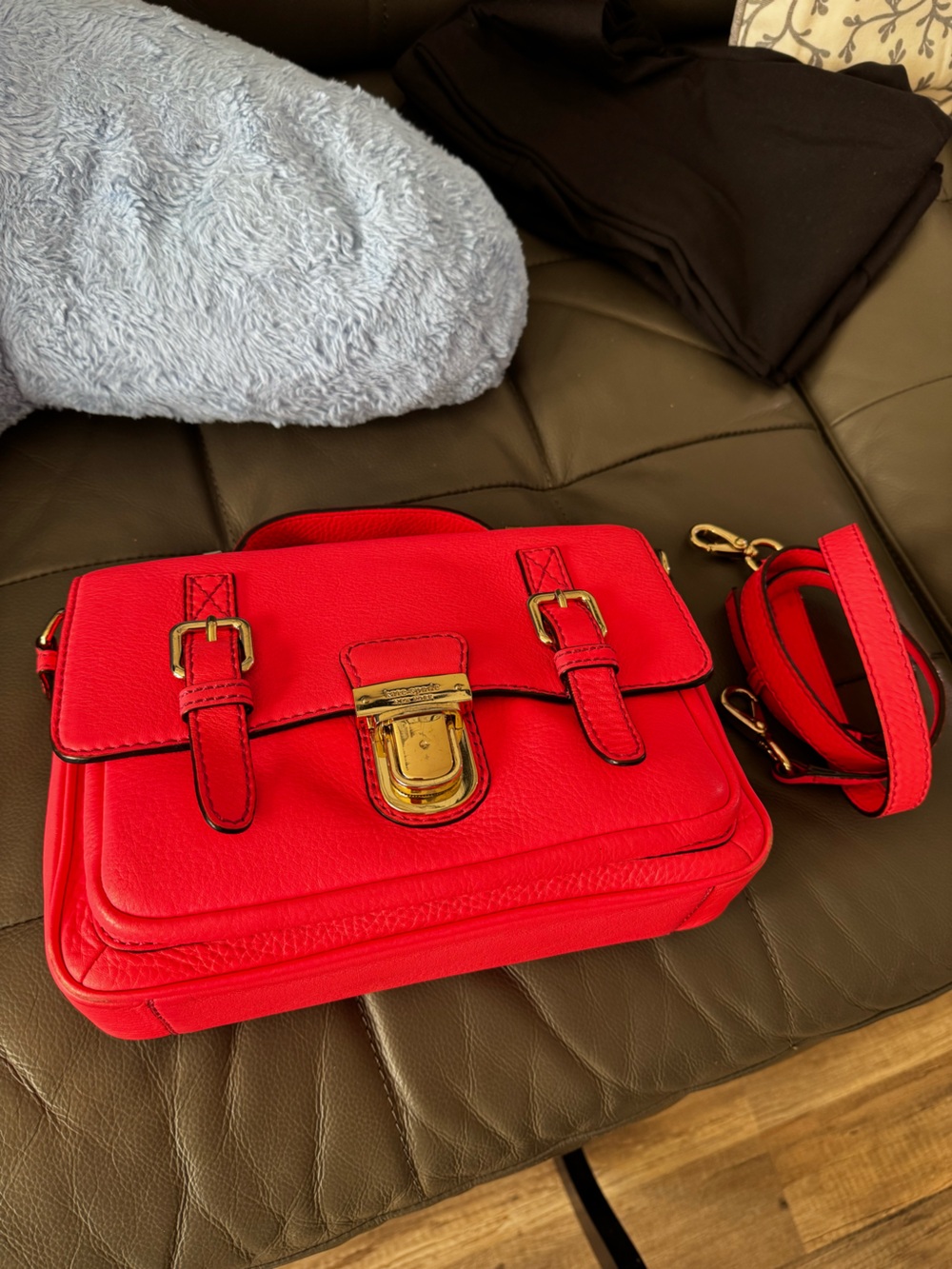 Kate Spade Neon Salmon Pink Leather Crossbody Bag with Gold-Tone Hardware